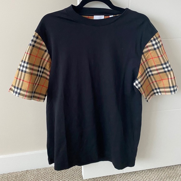 Burberry black check sleeve t-shirt - Picture 1 of 3